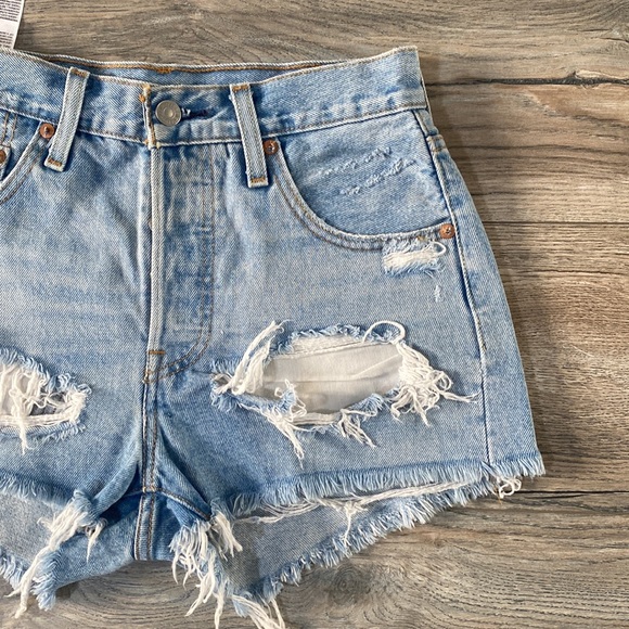 Levi's 501 high rise premium shorts - Picture 4 of 14